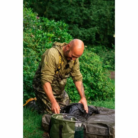 Cubo Plegable RidgeMonkey Perspective De 15 Litros - Imagen 15